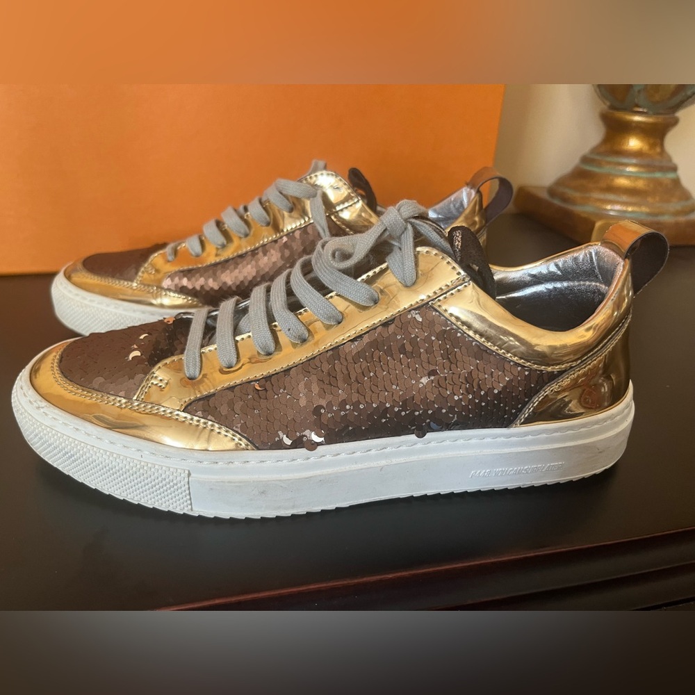 Women’s Gold & Sequin P448 Sneakers - Size 38 (8.5 US)